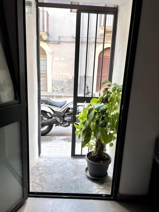 Casa Barbara 17 Apartment Катания Екстериор снимка